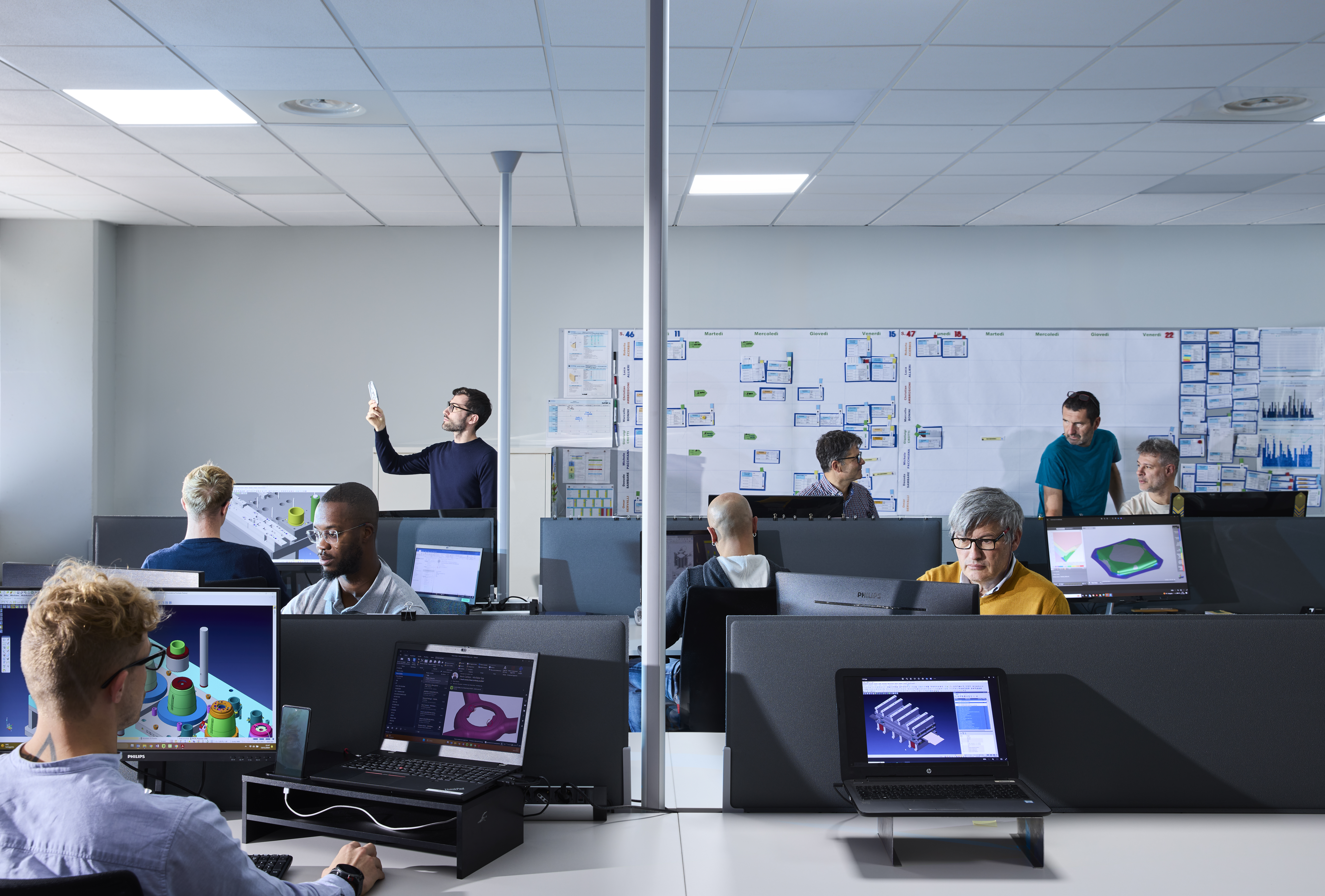 stampi progressivi caratteristiche