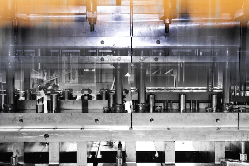 Sheet metal stamping, how a progressive die stamping works Sheet metal stamping, how a progressive die stamping works