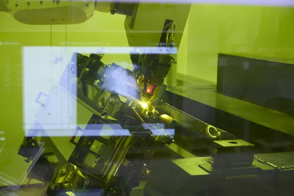 Découvrez nos machines de soudage, conçues pour durer et offrir des performances élevées. Contactez-nous dès maintenant pour une consultation et trouvez la solution idéale pour vous !