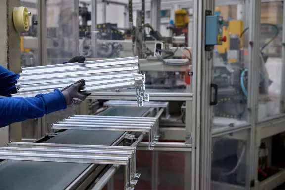 Von der Planung bis zur Montage der fertigen Produkte. Der Kunde kommt mit einer Projektidee zu Minifaber und geht mit dem besten Endprodukt.
